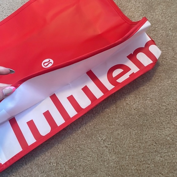 Lululemon large reusable tote bag - Picture 2 of 2